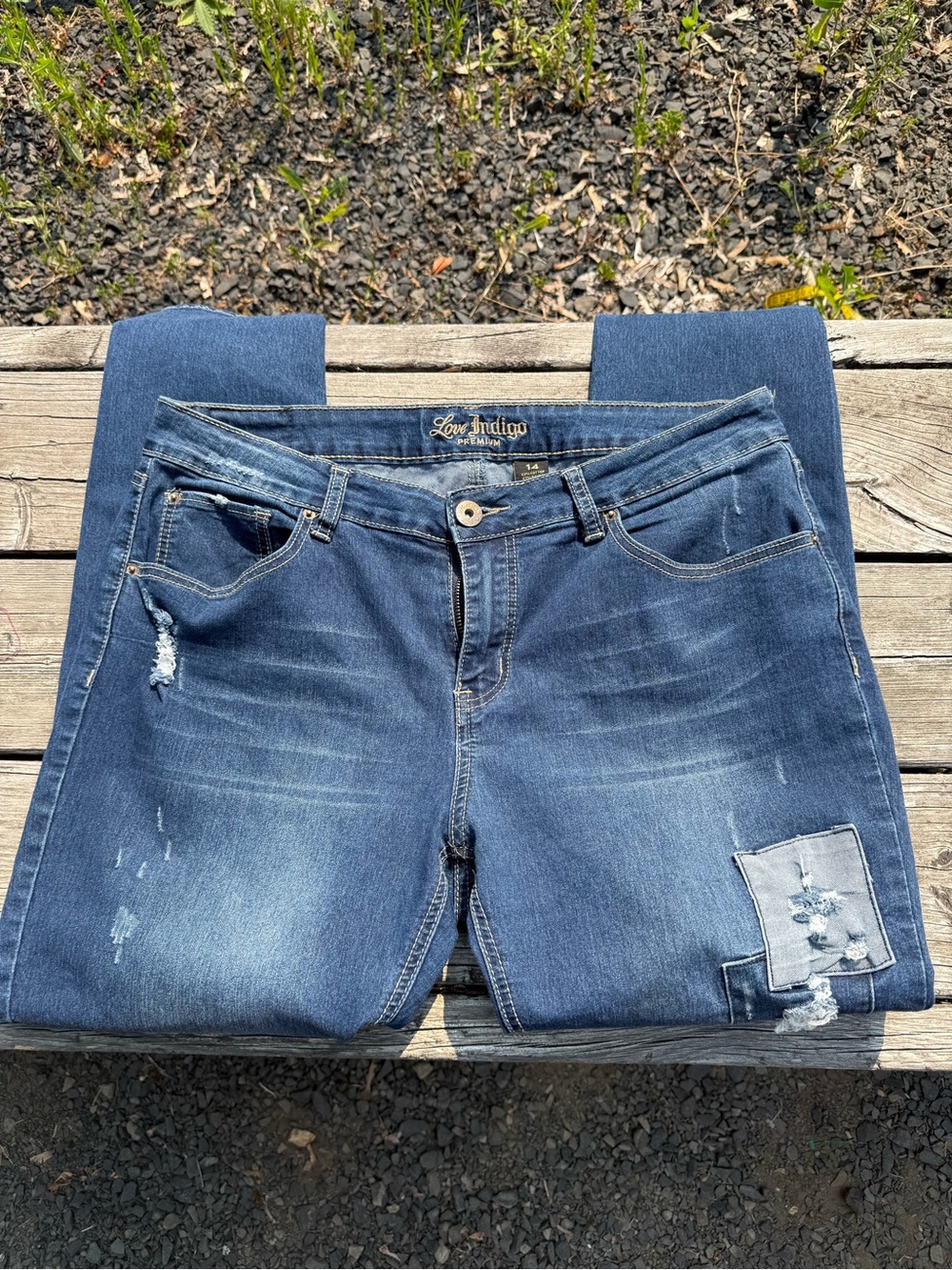 Love Indigo Women's Dark Blue Distressed Skinny Jeans